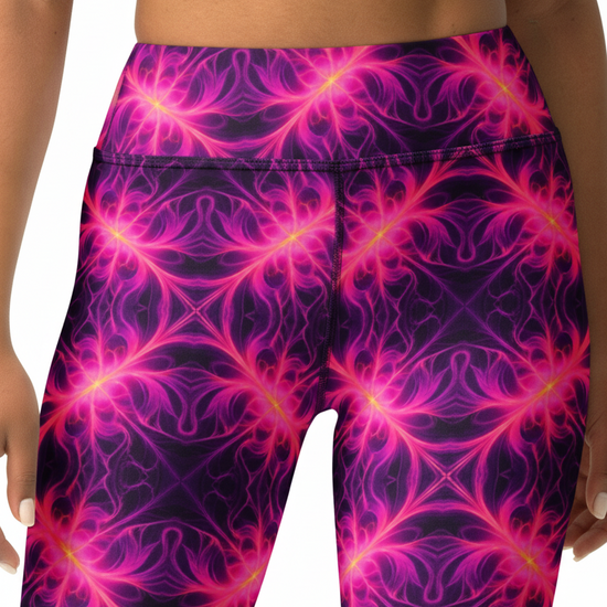 Close-up of Orchid Current leggings high waistband and kaleidoscope pattern detail